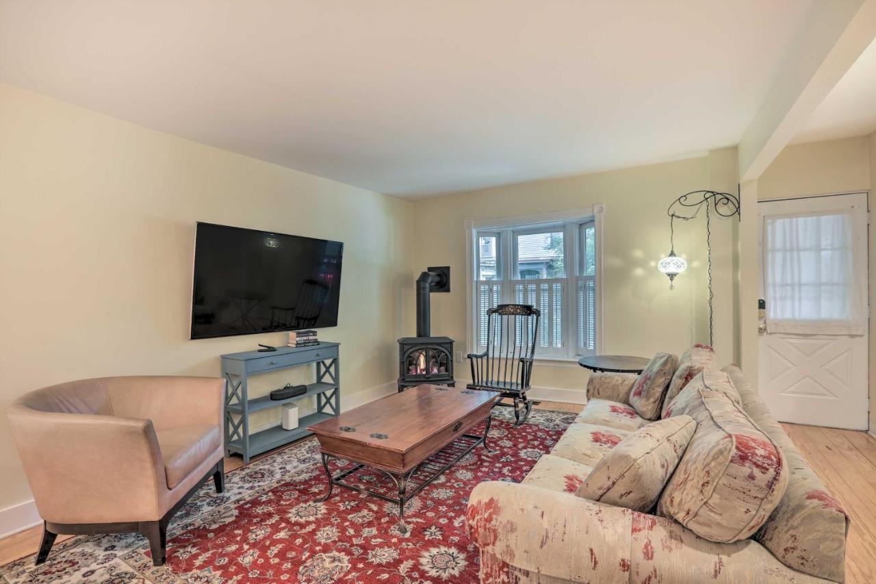 Charming Lambertville Retreat - 1 Mi To River! Exterior photo