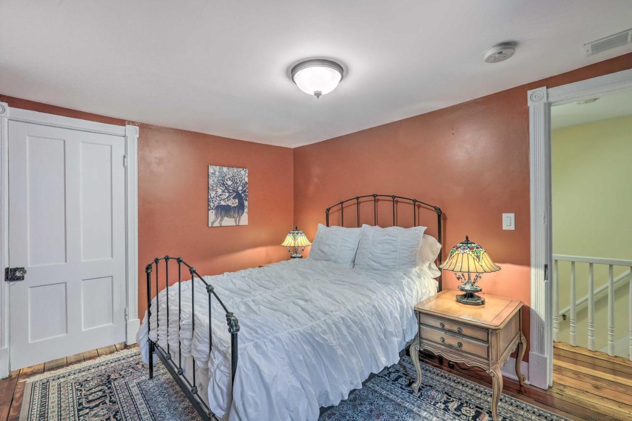 Charming Lambertville Retreat - 1 Mi To River! Exterior photo