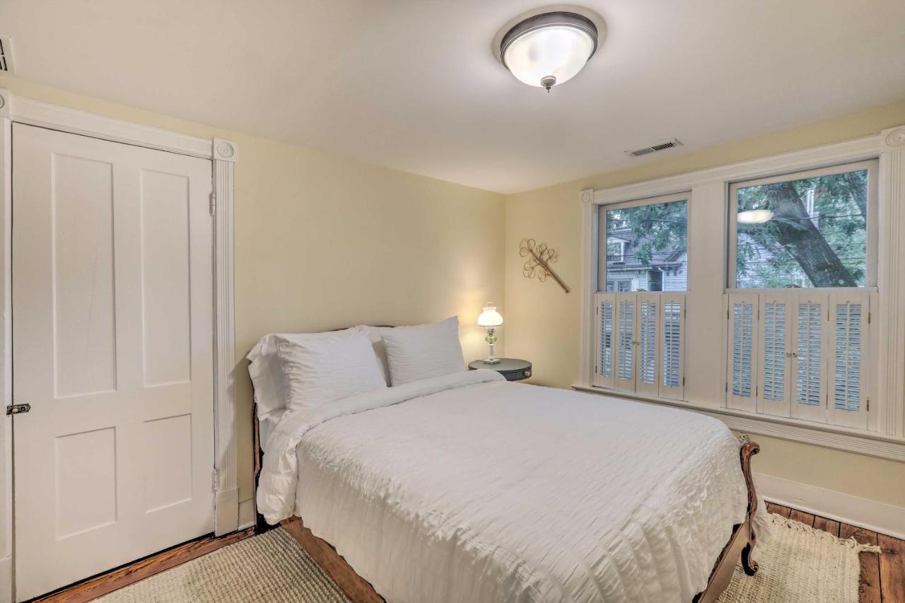 Charming Lambertville Retreat - 1 Mi To River! Exterior photo